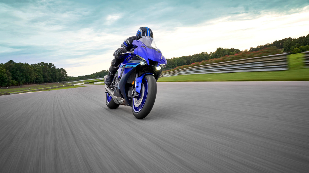 Yamaha R1 2024 - ostatni rocznik