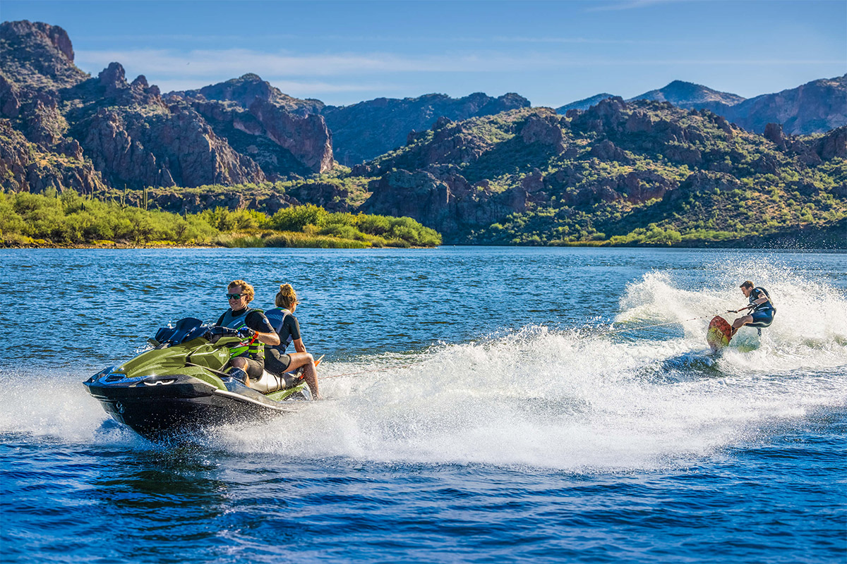 Kawasaki ULTRA 310LX 2024 – maksymalna moc i komfort na wodzie