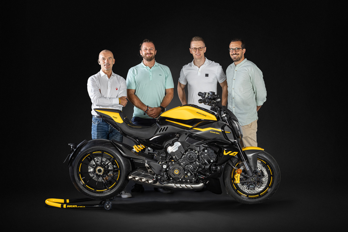 DIAVEL V4 UNICA — Polski Pionierski Projekt od Centro Stile Ducati
