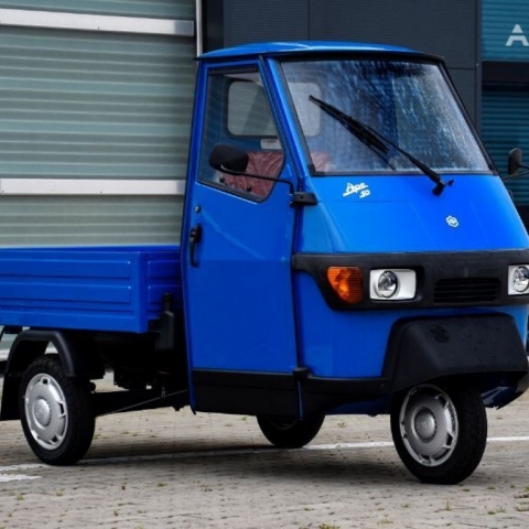 PIAGGIO - historia marki