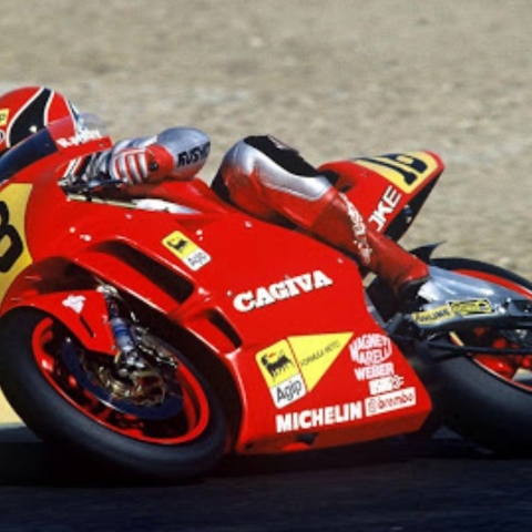 RANDY MAMOLA HISTORIA