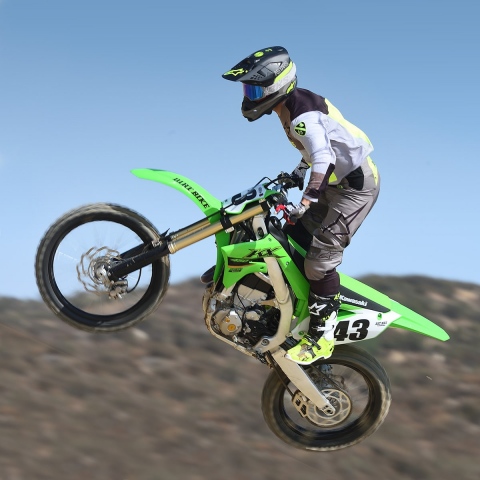 KAWASAKI KX450 model na rok 2022