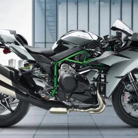 Kawasaki Ninja H2R Historia i ewolucja 
