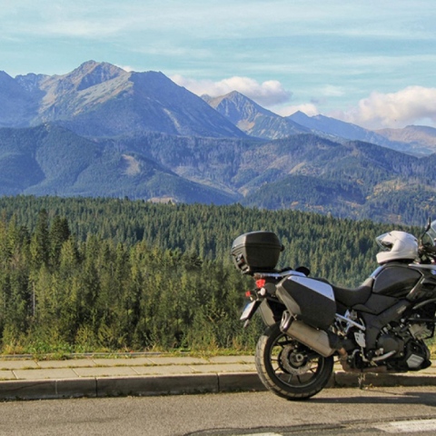 Sezon motocyklowy tuż, tuż, ale jak się do niego przygotować, aby nie zaliczyć wpadki? 