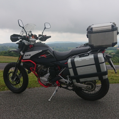 SWM SUPERDUAL MODELE X / T HISTORIA I DANE TECHNICZNE