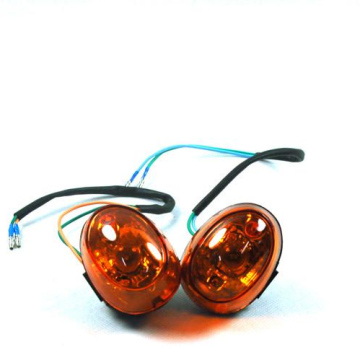 Kierunkowskazy przednie (komplet) do skutera Challanger 2