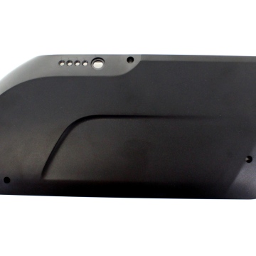 POKRYWA Z ZAMKIEM TIGERSHARK 6   REE/LOCK/TS6