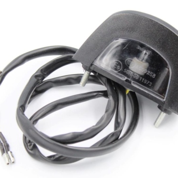 LAMPKA PODŚWIETLANIA TABLICY REJESTRACYJNEJ 82900P090000