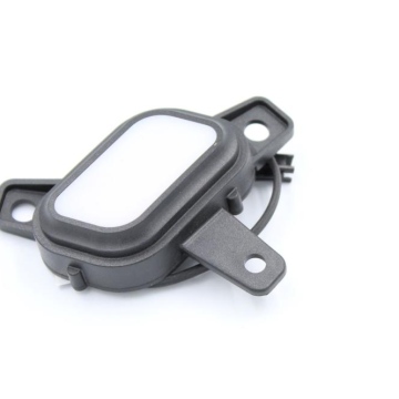 LAMPA POZYCYJNA PRAWA 10507002