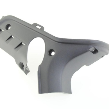 OSŁONA NADWOZIA PRAWA 30518004