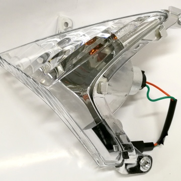 KIERUNKOWSKAZ PRZEDNI LEWY 33450-ABD2-C00