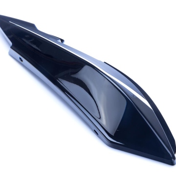 Oslona boczna  prawa do modelu RXC125.