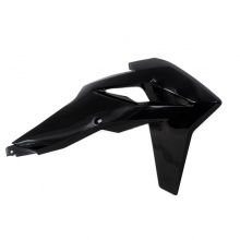 PRAWY PRZEDNI PLASTIK ZBIORNIKA SWM