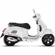 SKUTER VESPA GTS SUPER 300 SPORT EURO 5 BIANCO INNOCENZA